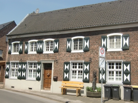 Kerken-Aldekerk : Rheinstraße